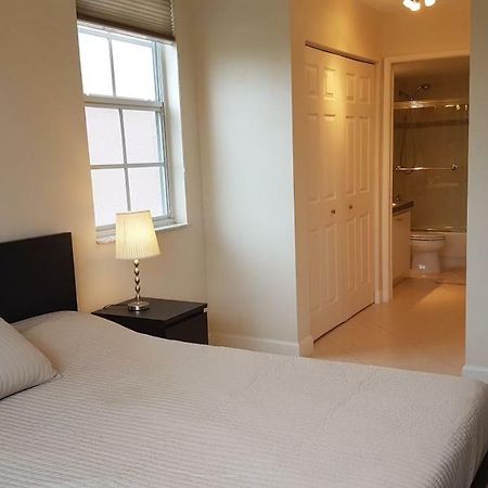Yacht Club Aventura 2Br + 2Ba Appartamento Miami Esterno foto