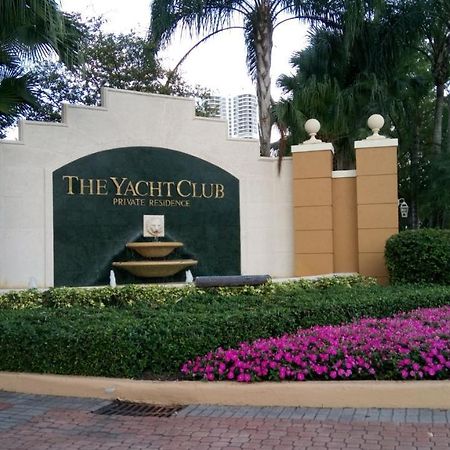 Yacht Club Aventura 2Br + 2Ba Appartamento Miami Esterno foto